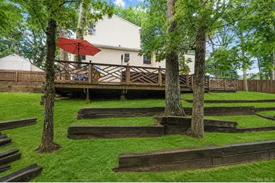 30 Sayville Road, Sound Beach, NY 11789 - Photo 9