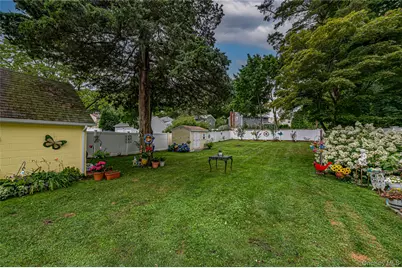 309 Laurel Road, Northport, NY 11768 - Photo 25
