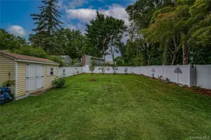 309 Laurel Rd, Northport, NY 11768 - Photo 27