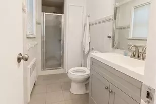 224 New Hyde Park Rd, Franklin Square, NY 11010 - Photo 13