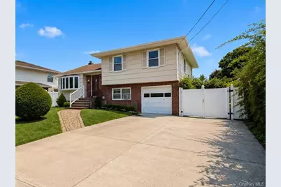 224 New Hyde Park Road, Franklin Square, NY 11010 - Photo 3