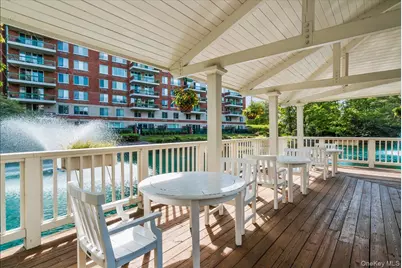 100 Hilton Avenue #417, Garden City, NY 11530 - Photo 33