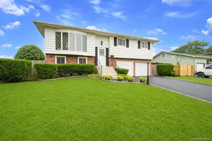 192 Hancock St, Brentwood, NY 11717 - Photo 3