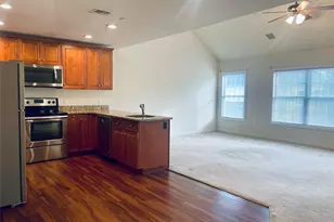 46 Islip Ave, Islip, NY 11751 - Photo 3