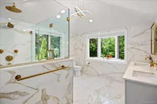 143 Baker Hill Rd, Great Neck, NY 11023 - Photo 27
