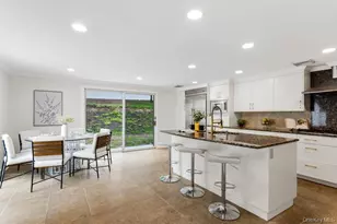 12 E Park Dr, Old Bethpage, NY 11804 - Photo 21