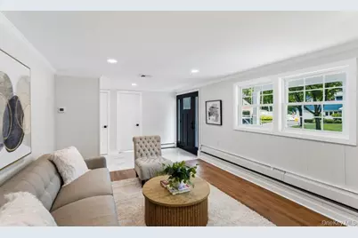 12 E Park Drive, Old Bethpage, NY 11804 - Photo 7