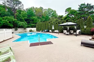 4 John Vincent Ct, Centereach, NY 11720 - Photo 37