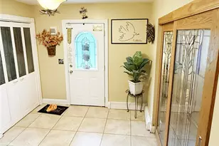 4 John Vincent Ct, Centereach, NY 11720 - Photo 3