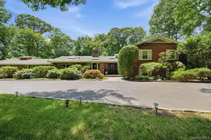 15 Tappentown Ln, Brookville, NY 11545 - Photo 3