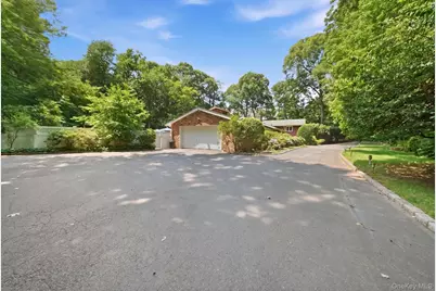 15 Tappentown Lane, Brookville, NY 11545 - Photo 1