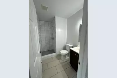 30 Norbury Road, Hampton Bays, NY 11946 - Photo 5