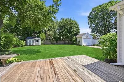 49 Bacon Lane, Babylon, NY 11702 - Photo 19