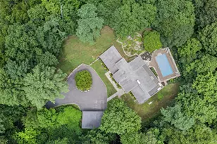 230 E Middle Patent Rd, Bedford, NY 10506 - Photo 47