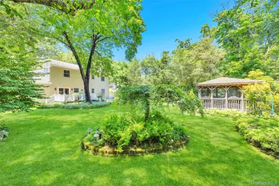 139 Wood Road, Centereach, NY 11720 - Photo 41