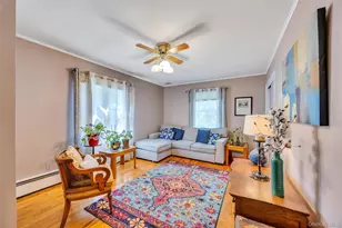 139 Wood Rd, Centereach, NY 11720 - Photo 27