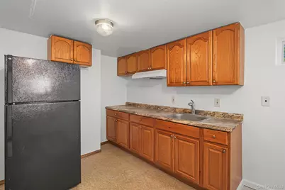 46 Oakland Avenue, Central Islip, NY 11722 - Photo 29