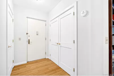 85 Bronx River Road #4A, Yonkers, NY 10704 - Photo 3