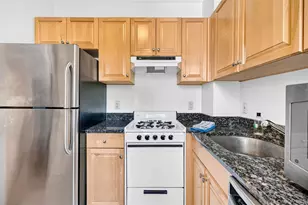 85 Bronx River Rd, Yonkers, NY 10704 - Photo 11