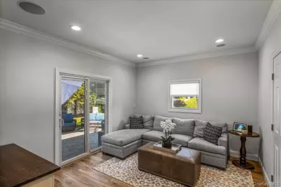 19 Evon Drive, Syosset, NY 11791 - Photo 17