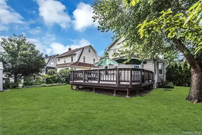 43 Elm Street, Lynbrook, NY 11563 - Photo 27
