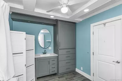 43 Elm Street, Lynbrook, NY 11563 - Photo 11