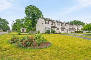 548 Saracino Dr, Maybrook, NY 12543 - Photo 3