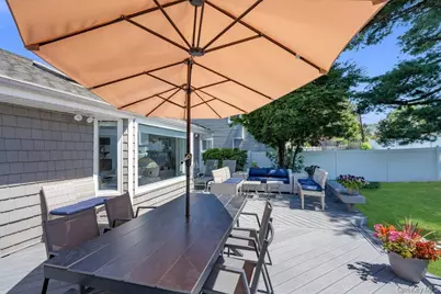 3 Nora Lane, Plainview, NY 11803 - Photo 35