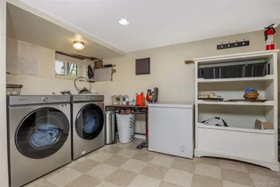 338 Southside Avenue, Freeport, NY 11520 - Photo 15