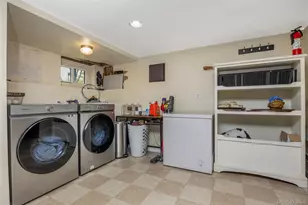 338 Southside Ave, Freeport, NY 11520 - Photo 15