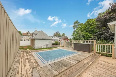 338 Southside Avenue, Freeport, NY 11520 - Photo 5
