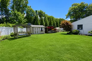 15 Seabrook Ln, Stony Brook, NY 11790 - Photo 27