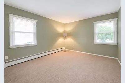 15 Seabrook Lane, Stony Brook, NY 11790 - Photo 19