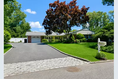 15 Seabrook Lane, Stony Brook, NY 11790 - Photo 1