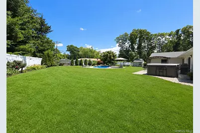 15 Seabrook Lane, Stony Brook, NY 11790 - Photo 21