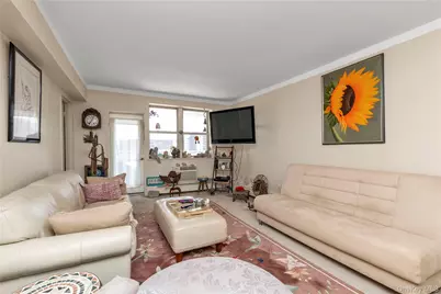 55 Monroe Boulevard #4E, Long Beach, NY 11561 - Photo 3