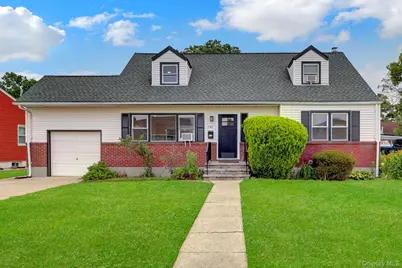 792 Highview Avenue, Westbury, NY 11590 - Photo 1