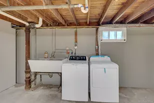 792 Highview Ave, Westbury, NY 11590 - Photo 25