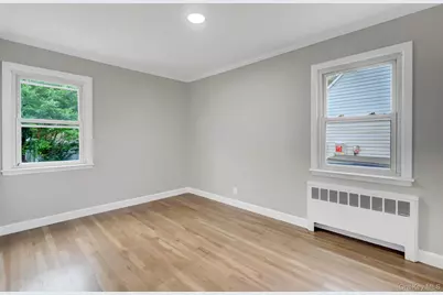 792 Highview Avenue, Westbury, NY 11590 - Photo 13
