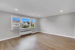 792 Highview Ave, Westbury, NY 11590 - Photo 11
