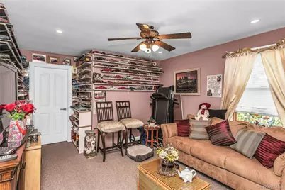 18 Hedge Lane, Westbury, NY 11590 - Photo 19