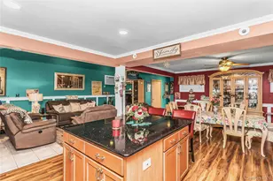 18 Hedge Ln, Westbury, NY 11590 - Photo 7