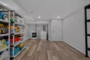 98 Florida Ave, Commack, NY 11725 - Photo 29