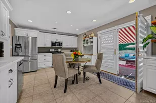 98 Florida Ave, Commack, NY 11725 - Photo 9