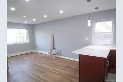 1008 E 228th Street #2, Bronx, NY 10466 - Photo 9