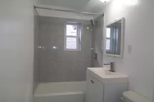 1008 E 228th St, Bronx, NY 10466 - Photo 27