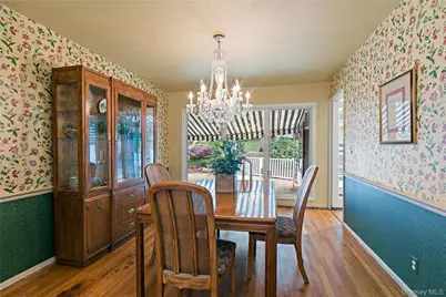 120 Cedar Drive E, Briarcliff Manor, NY 10510 - Photo 9