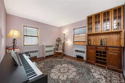 57 Overton Street, Freeport, NY 11520 - Photo 7