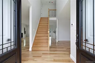 1104 Washington Ave, Westbury, NY 11590 - Photo 5