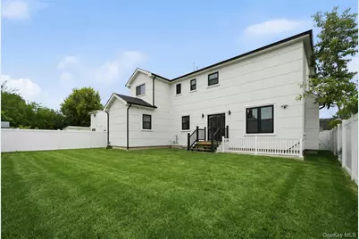 1104 Washington Avenue, Westbury, NY 11590 - Photo 3
